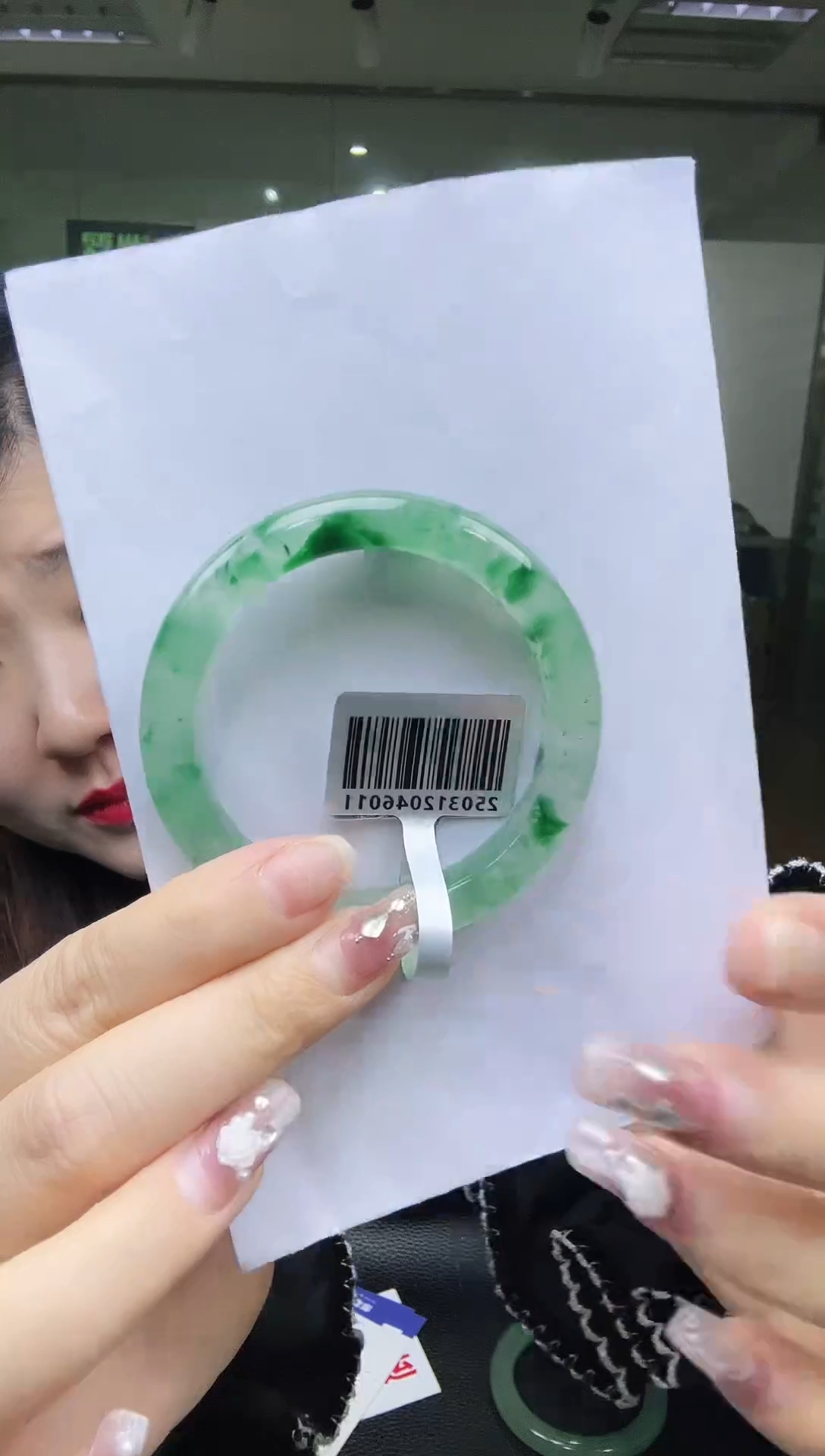 【闪购商品】石英质玉未镶嵌手镯螺+丽