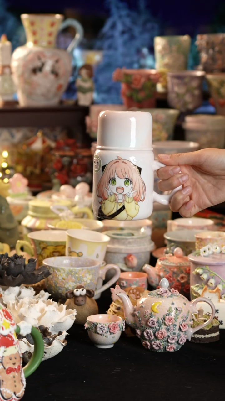 摆件陶景德镇釉下彩手绘设计师款陶瓷