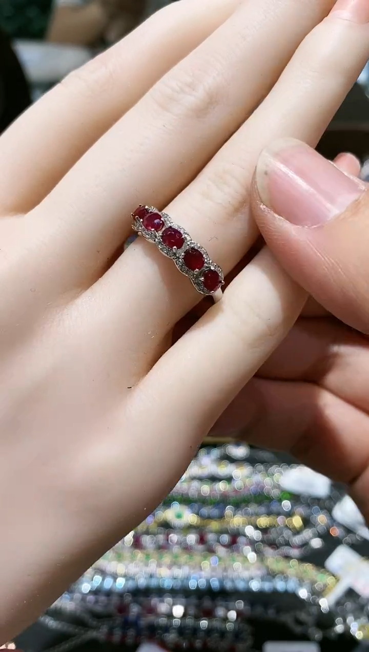 【闪购商品】红宝石戒指银S925镶嵌戒指