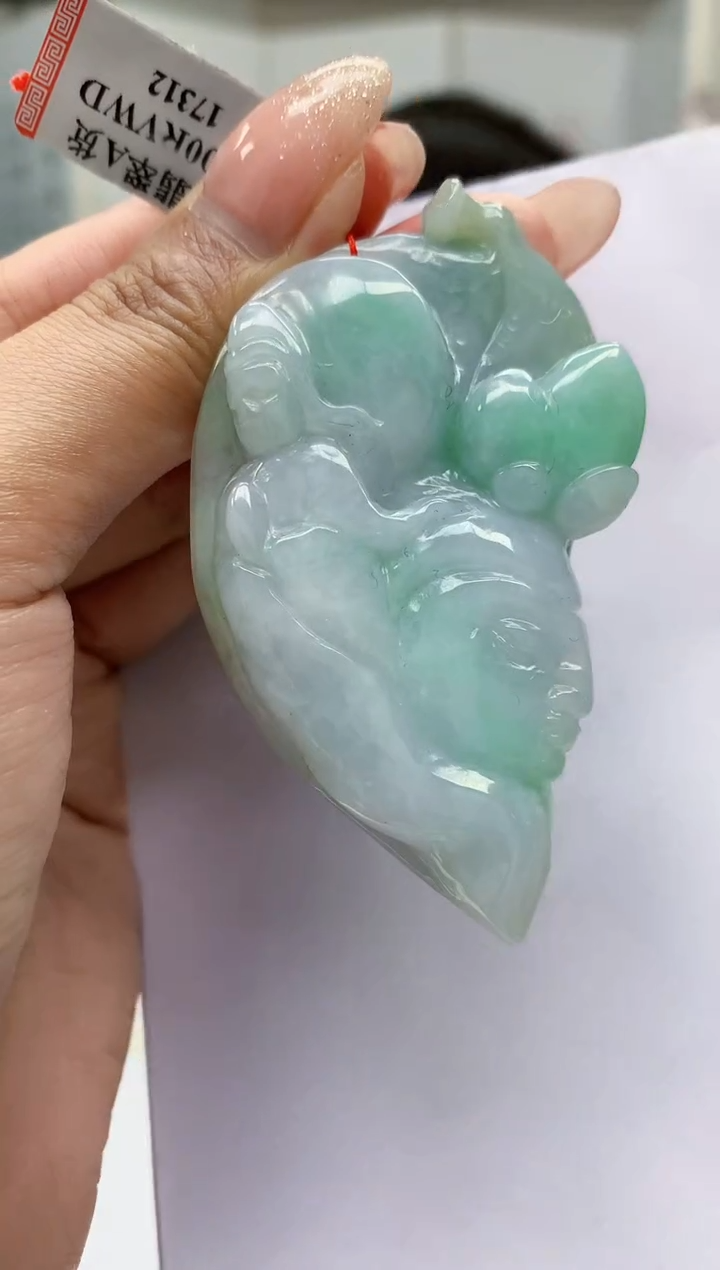 【闪购商品】定制翡翠未镶嵌4852MM-毛货挂件171