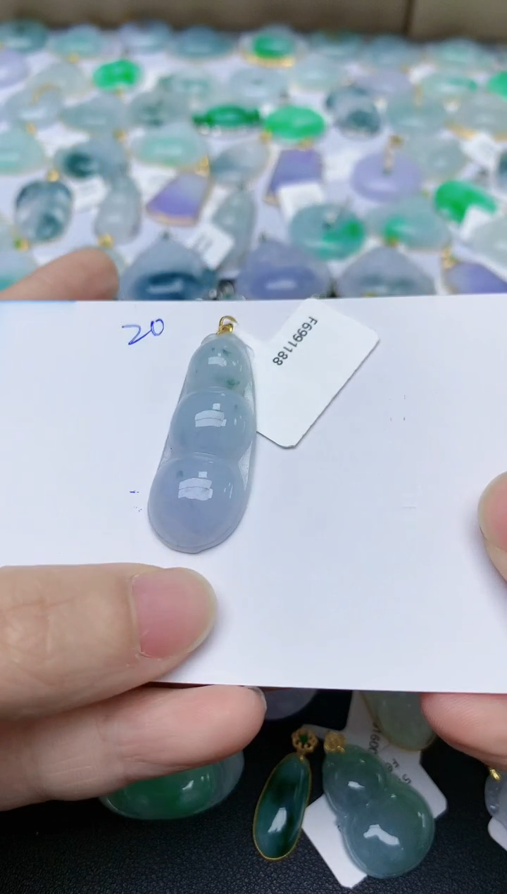 【闪购商品】翡翠颈饰18K金镶嵌天然翡翠A货    20