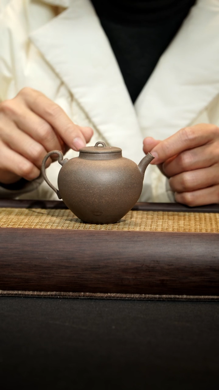 【闪购商品】紫砂茶壶超薄胎汉罐壶130毫升