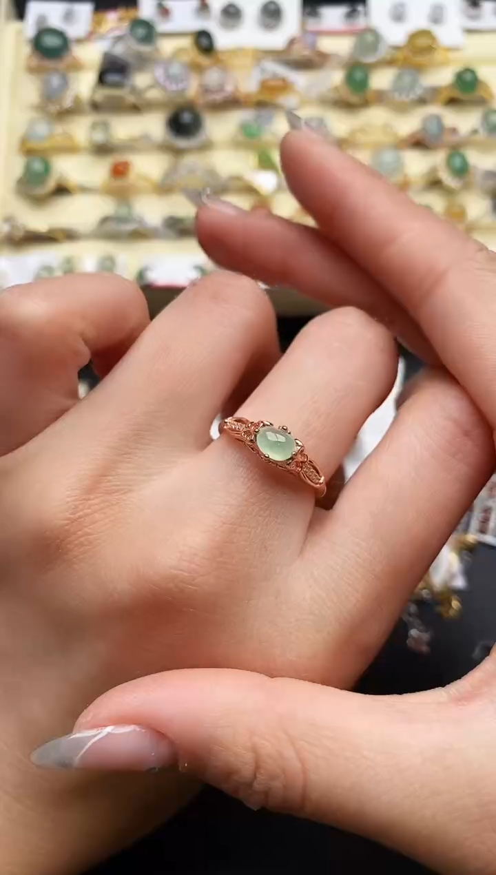 【闪购商品】翡翠戒指银S925镶嵌66666666+3