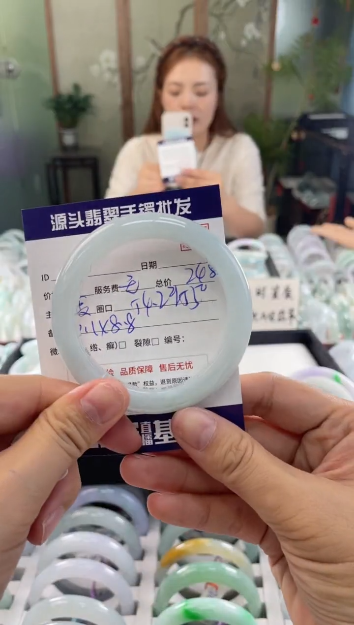 翡翠手镯未镶嵌1111111111111