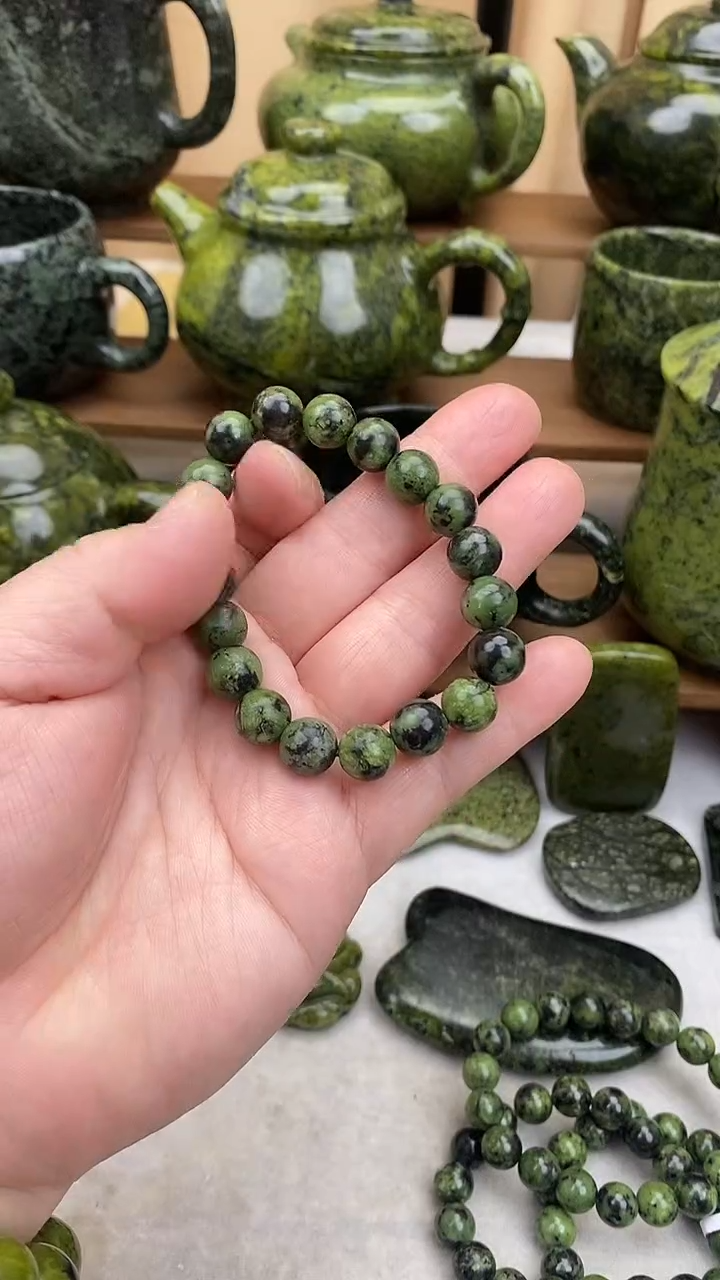 【闪购商品】蛇纹石玉手串未镶嵌手串