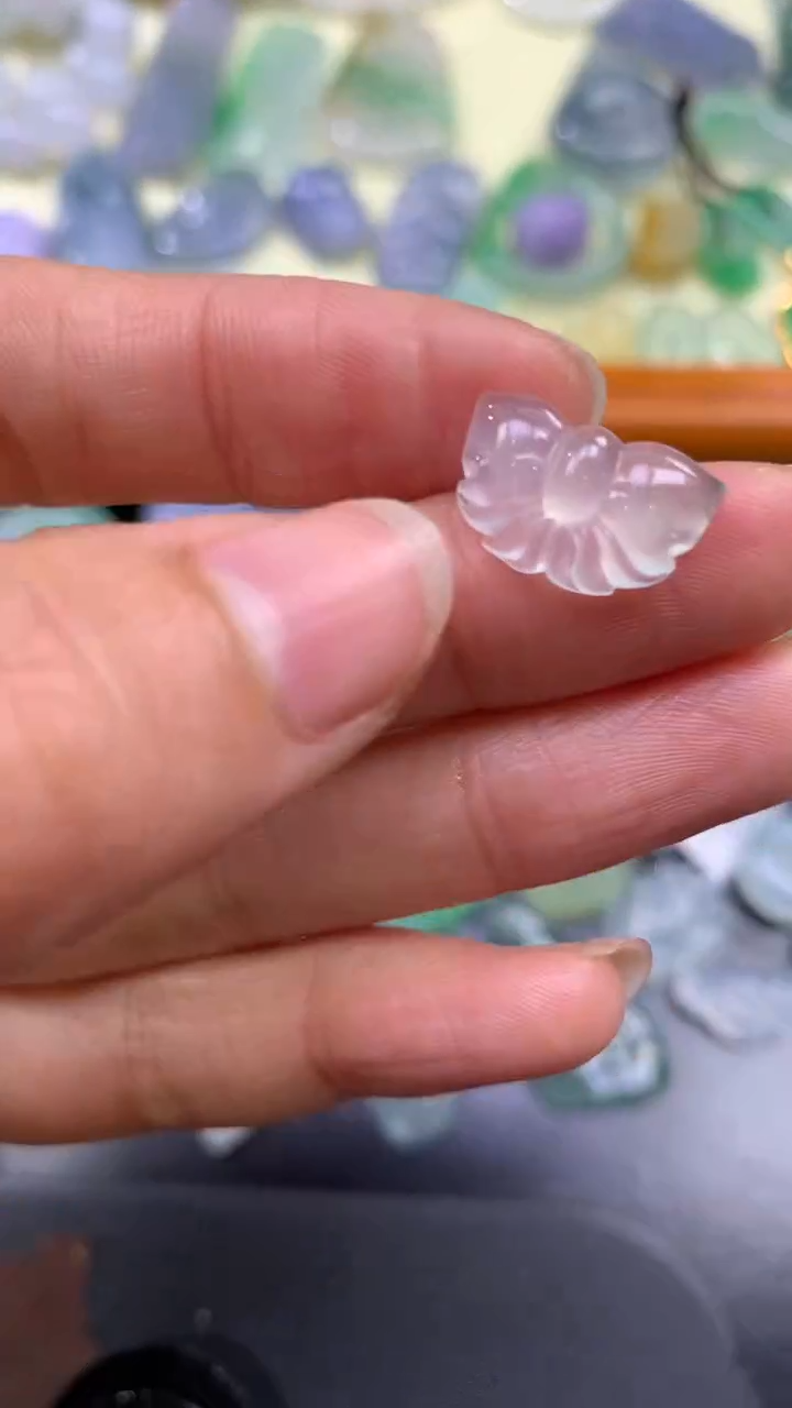 【闪购商品】定制翡翠未镶嵌翡翠