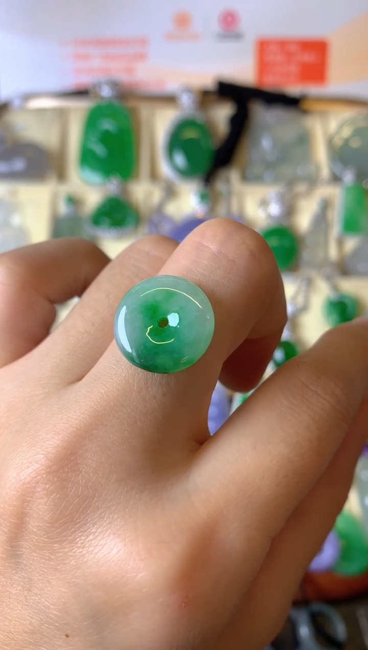 【闪购商品】定制翡翠未镶嵌1裸玉（客户意向镶嵌）