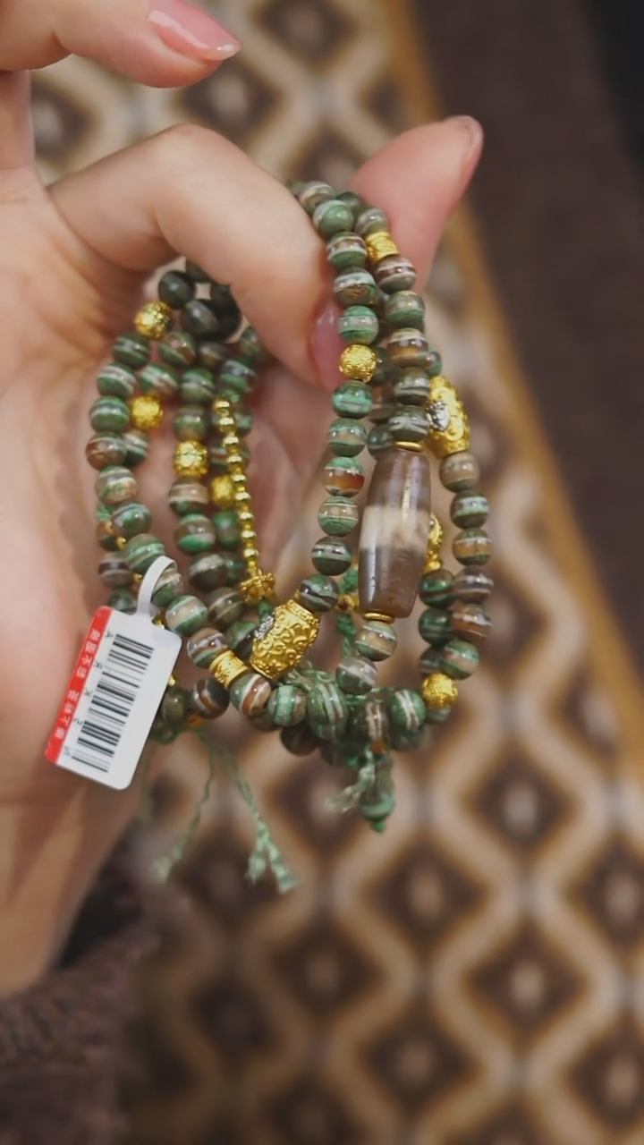 【闪购商品】玛瑙/玉髓手串未镶嵌多样性发其一