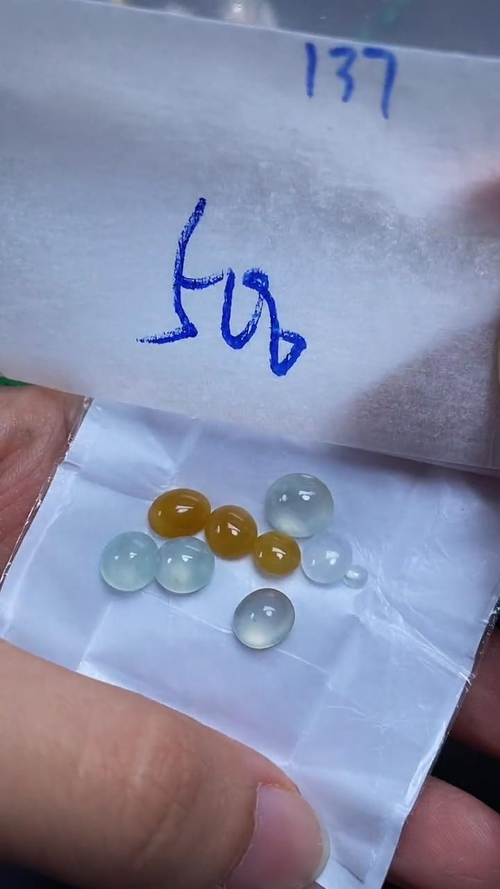 定制翡翠未镶嵌天然缅甸翡翠A货137