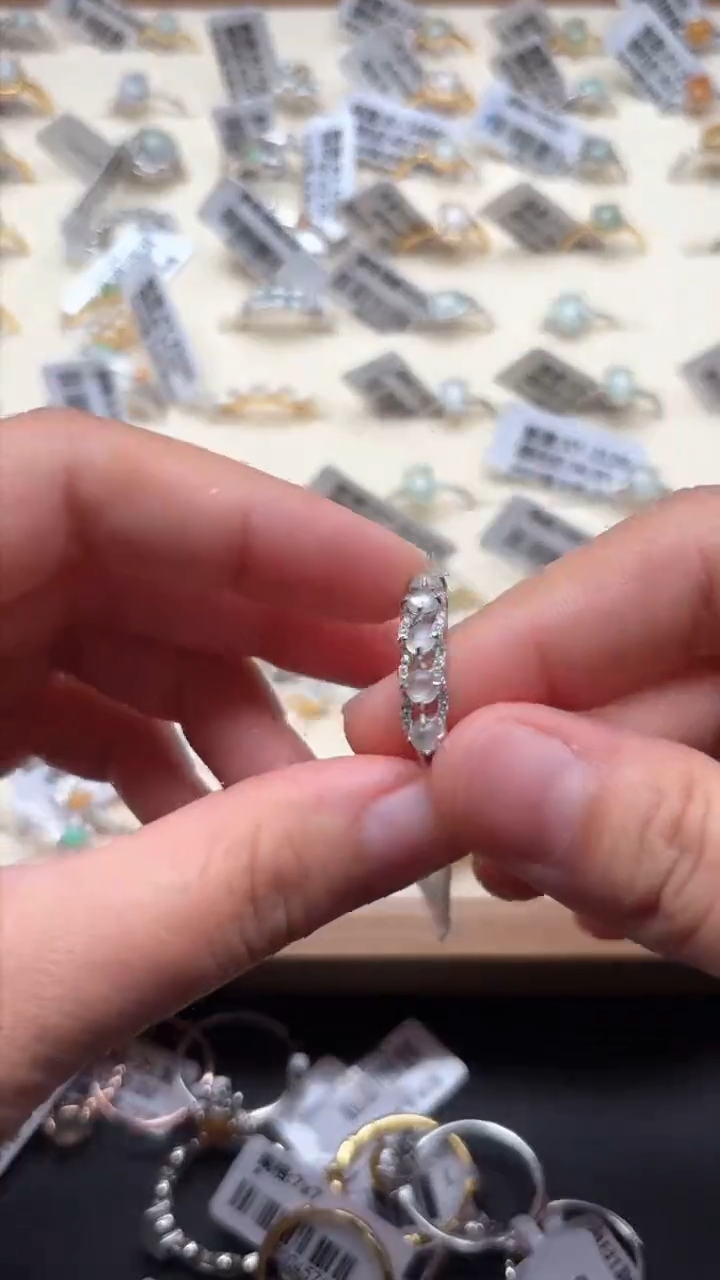 【闪购商品】翡翠戒指银S925镶嵌缅甸A货翡翠S925银镶嵌