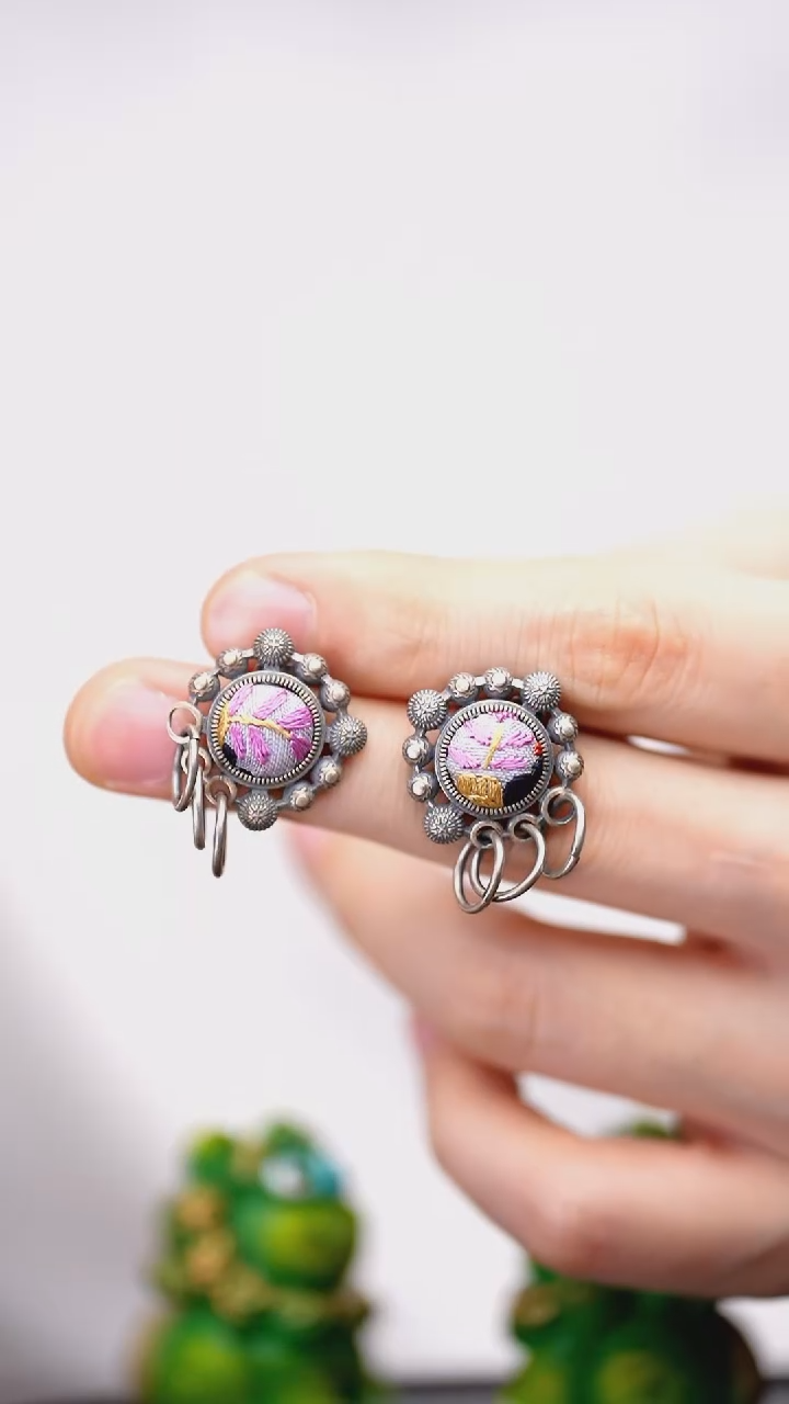【闪购商品】刺绣黔东南苗族刺绣A178