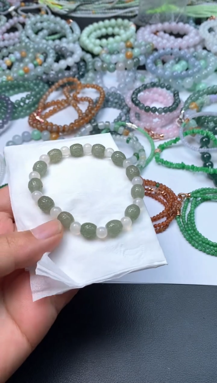 定制翡翠未镶嵌翡翠毛货发货发一个