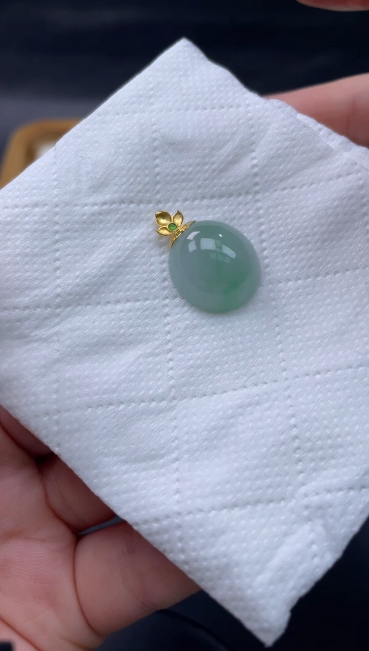 【闪购商品】翡翠颈饰18K金镶嵌21...........