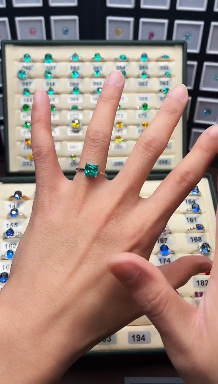 无925银轻奢帕拉伊巴色女神戒