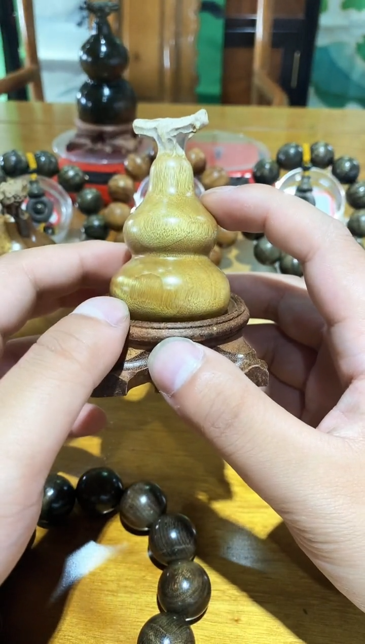 楠木（金丝楠）把件【楠帝】小叶桢楠枯木葫芦