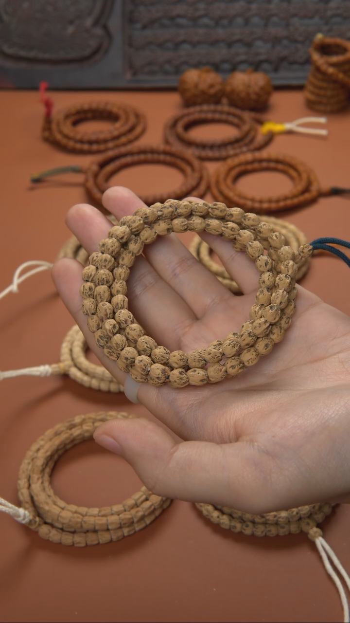 【闪购商品】柏香籽/百香籽手串1