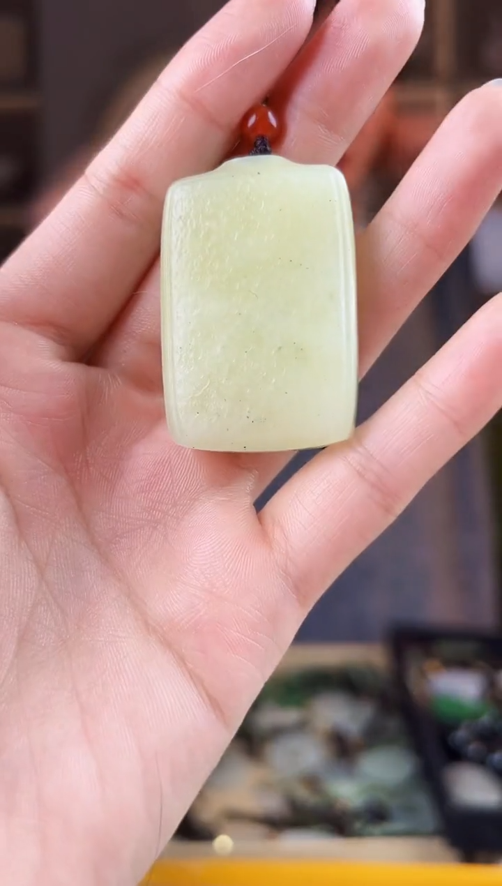 颈饰未镶嵌和田玉拍一发一，多样性发货