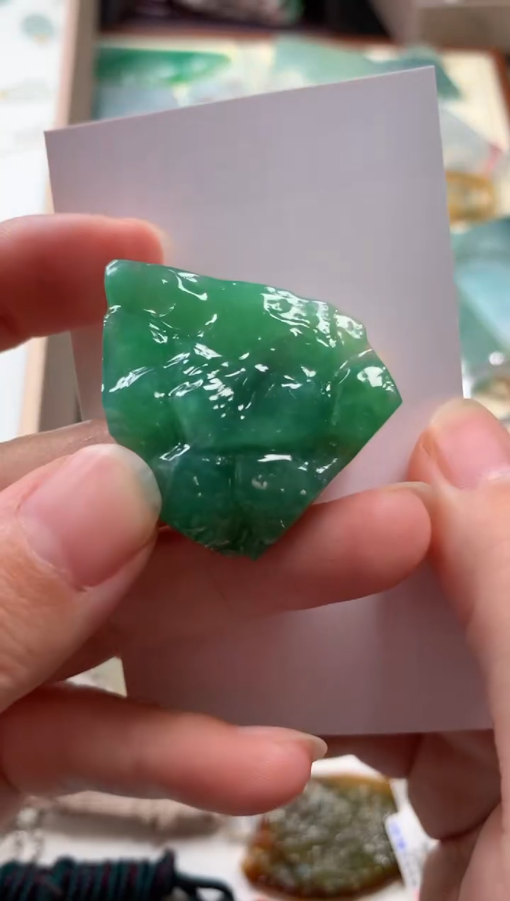 【闪购商品】翡翠颈饰未镶嵌吊坠