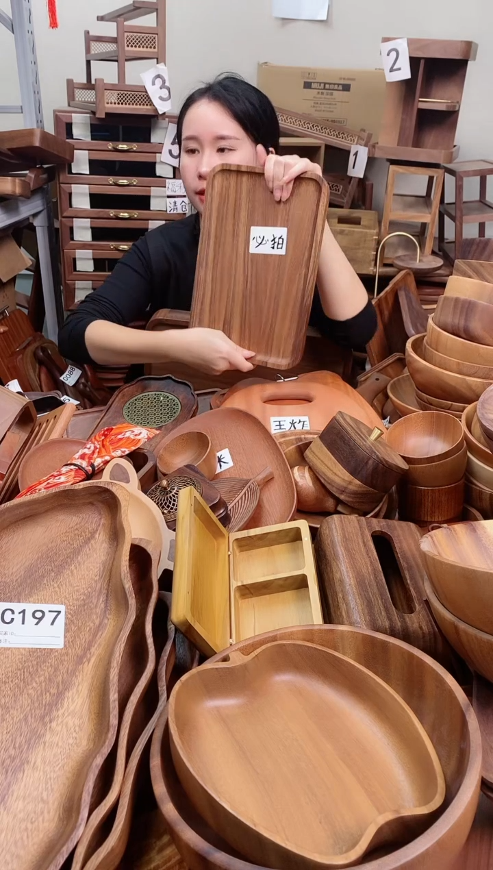 木  南美胡桃木带手抓槽托盘30*20*2cm