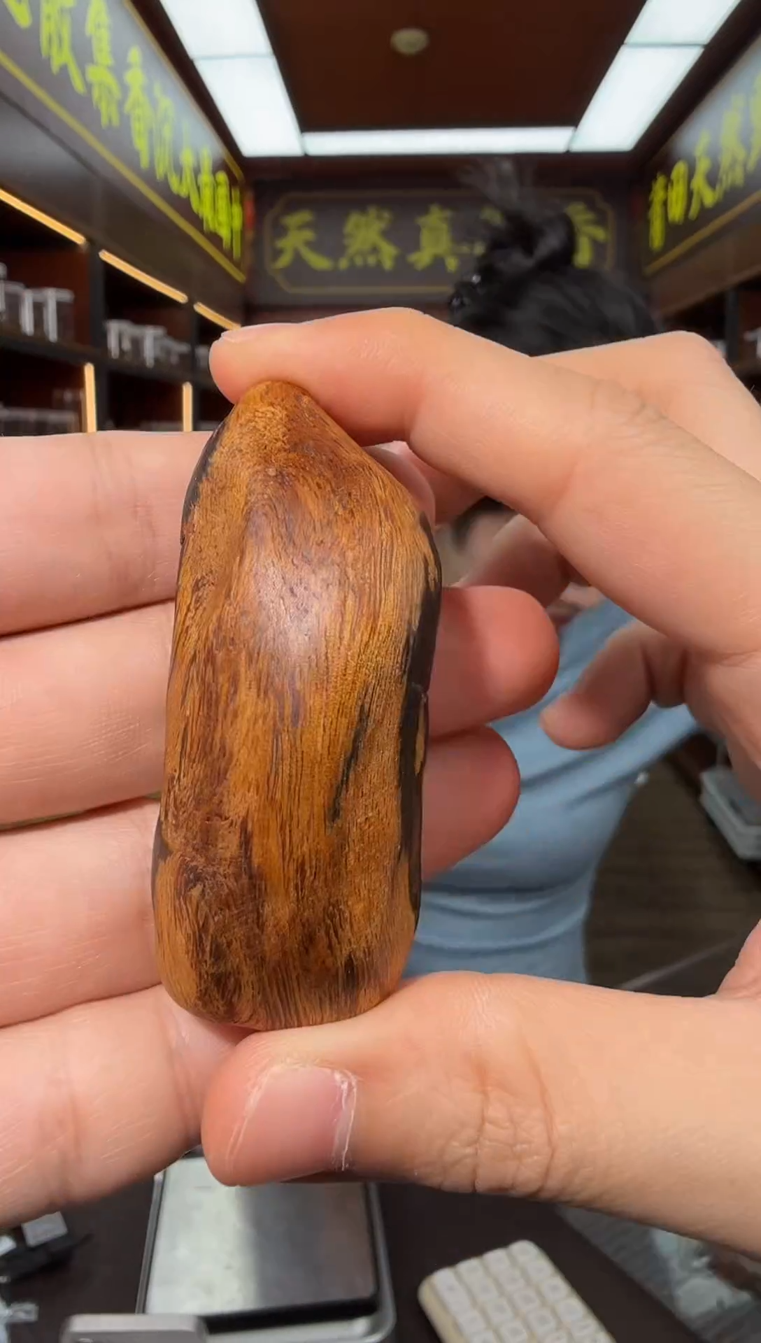 沉香吊坠100号芽庄多样性发一