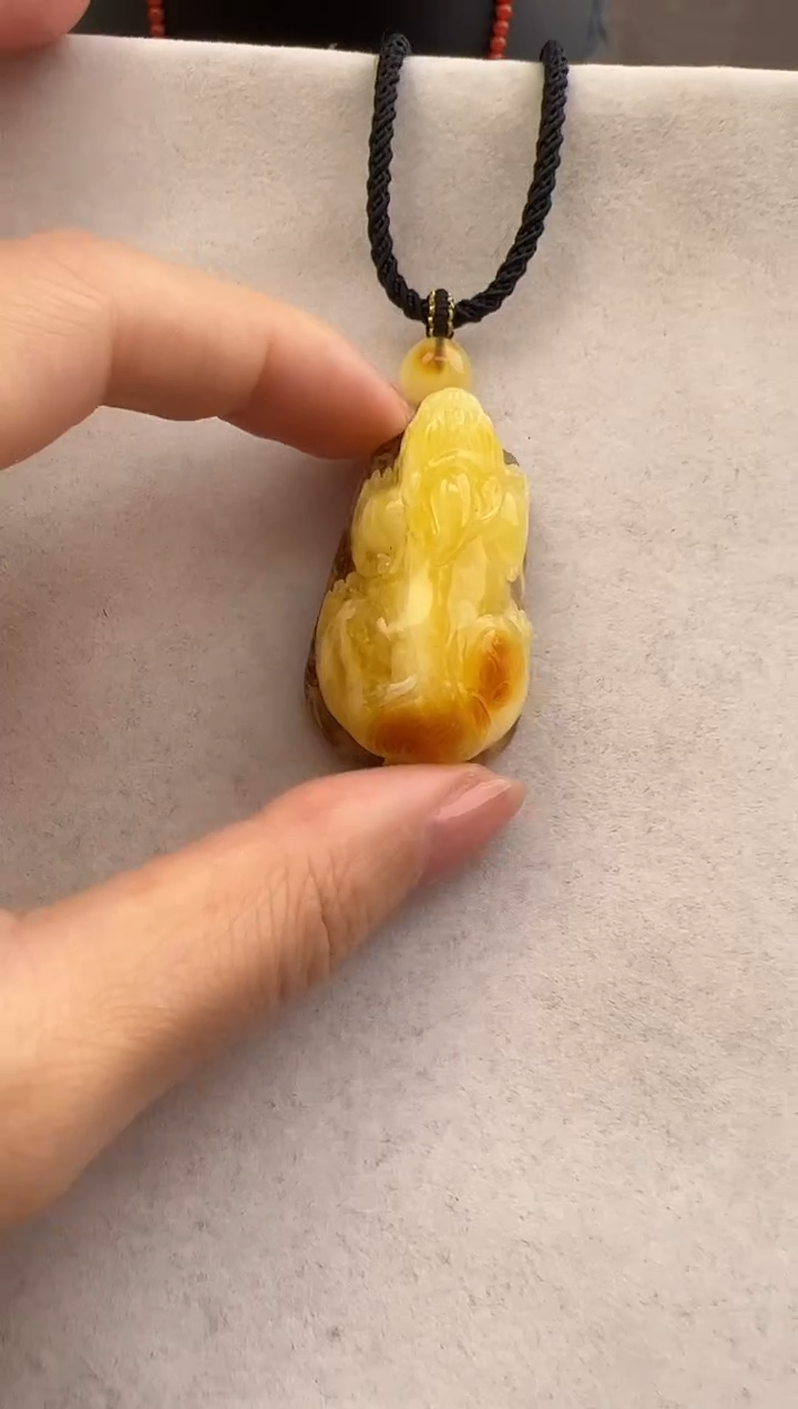 【闪购商品】琥珀裸石未镶嵌10208075-吊坠
