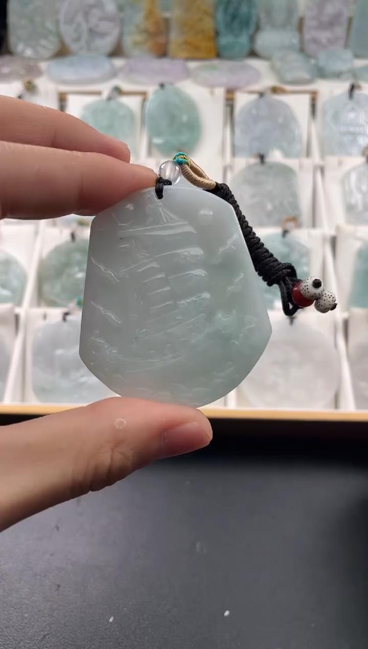 颈饰未镶嵌翡翠25/11/15/.185