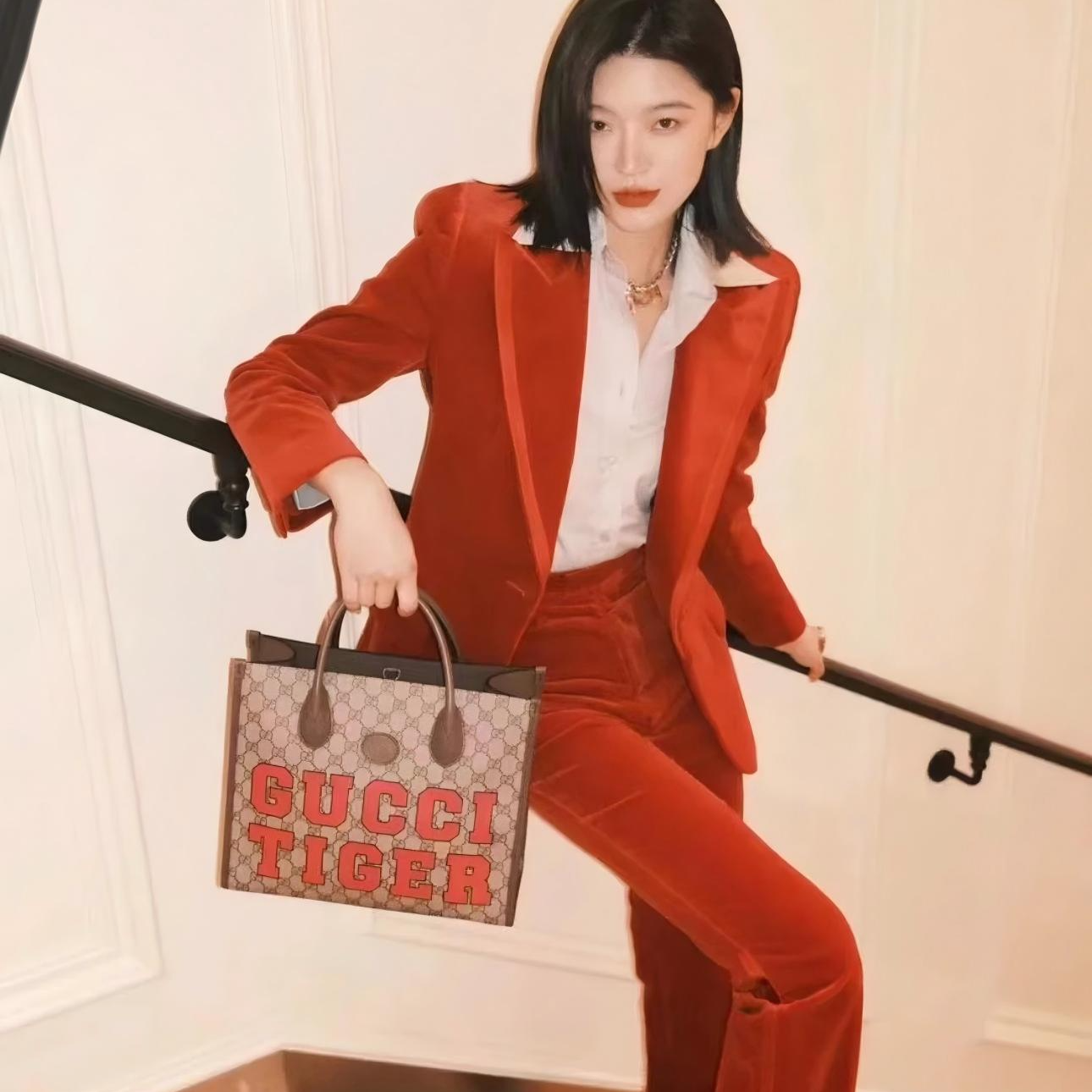 99新 GUCCI/古驰 /夏vv1202/斜挎包/17818306