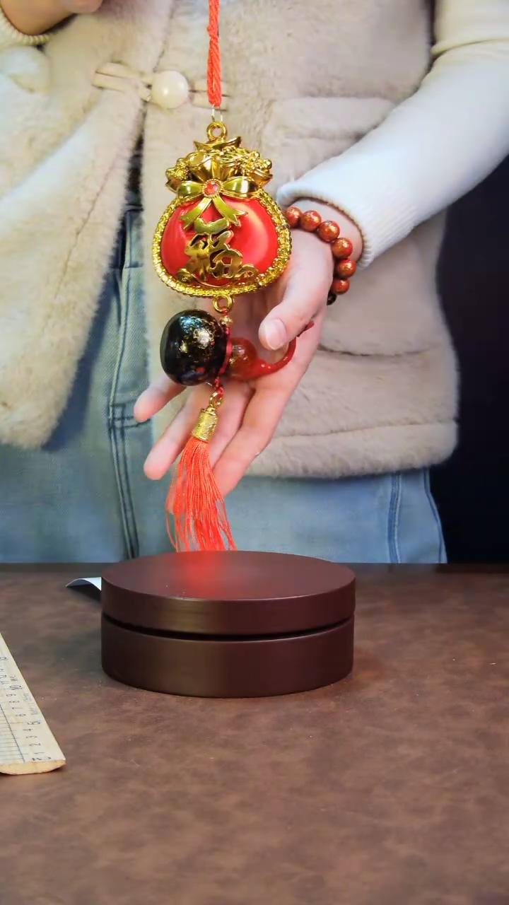 【闪购商品】182直播一物一图大漆酒葫芦送底座送挂绳