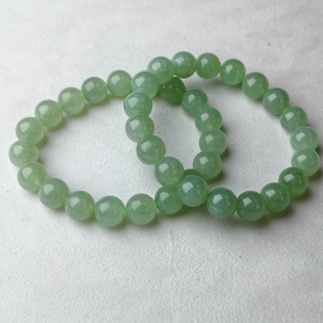 【睿泽鉴宝】 翡翠冰绿底手串 KLJ121511