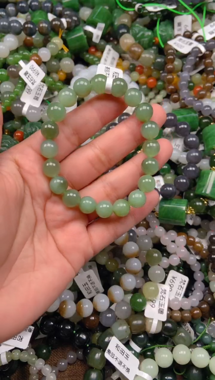 和田玉未镶嵌挂件1