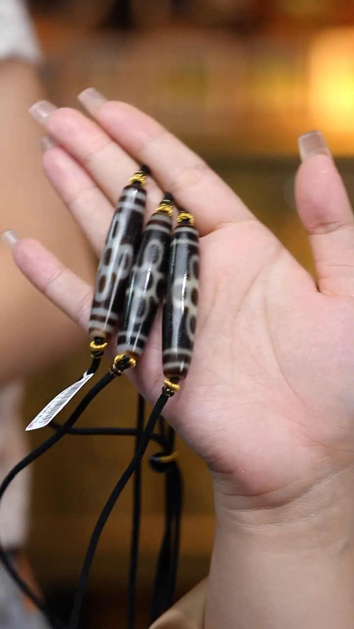 玛瑙/玉髓（覆膜）颈饰未镶嵌多宝项链多样性发其一