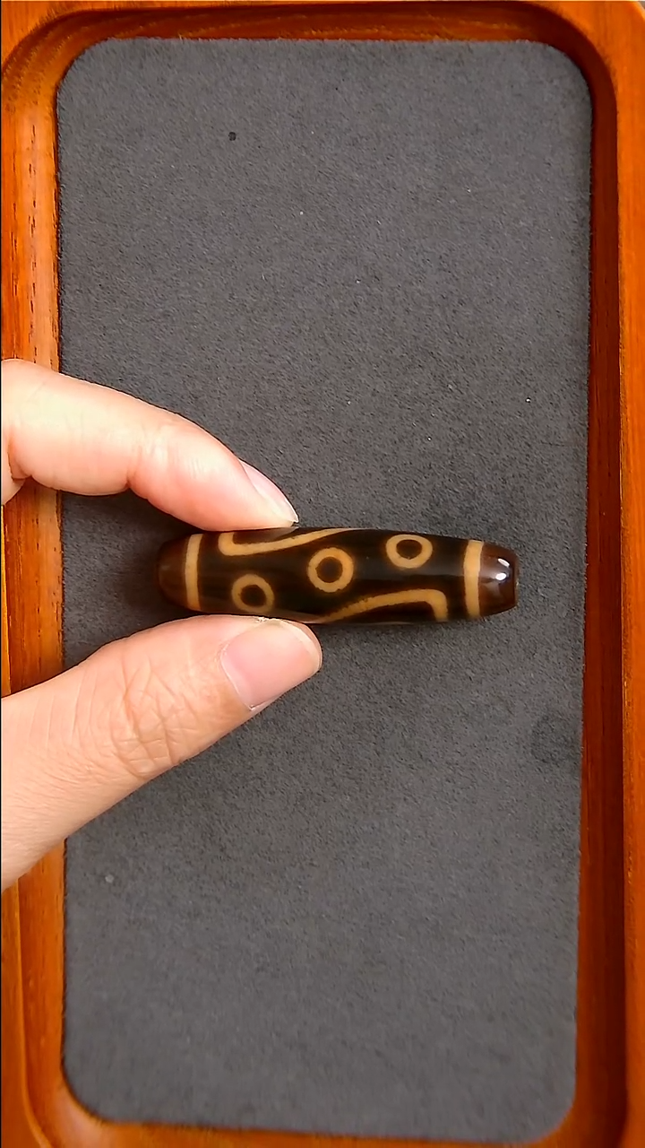 未镶嵌玛瑙/玉髓珠宝半成品上肯全手工五眼天珠13*50