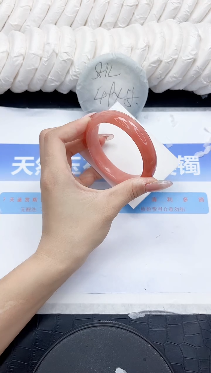 未镶嵌手镯石英质玉135-58