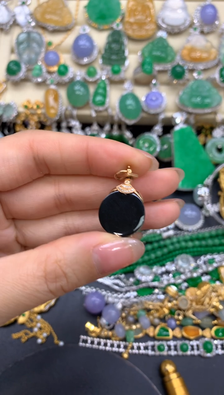 【闪购商品】翡翠颈饰18K金镶嵌377-中国好珍宝