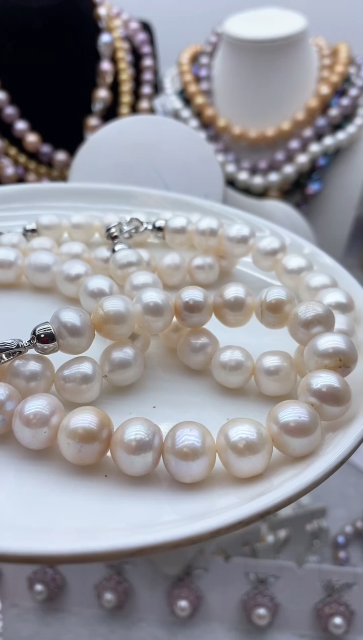 【闪购商品】淡水珍珠颈饰钛钢14