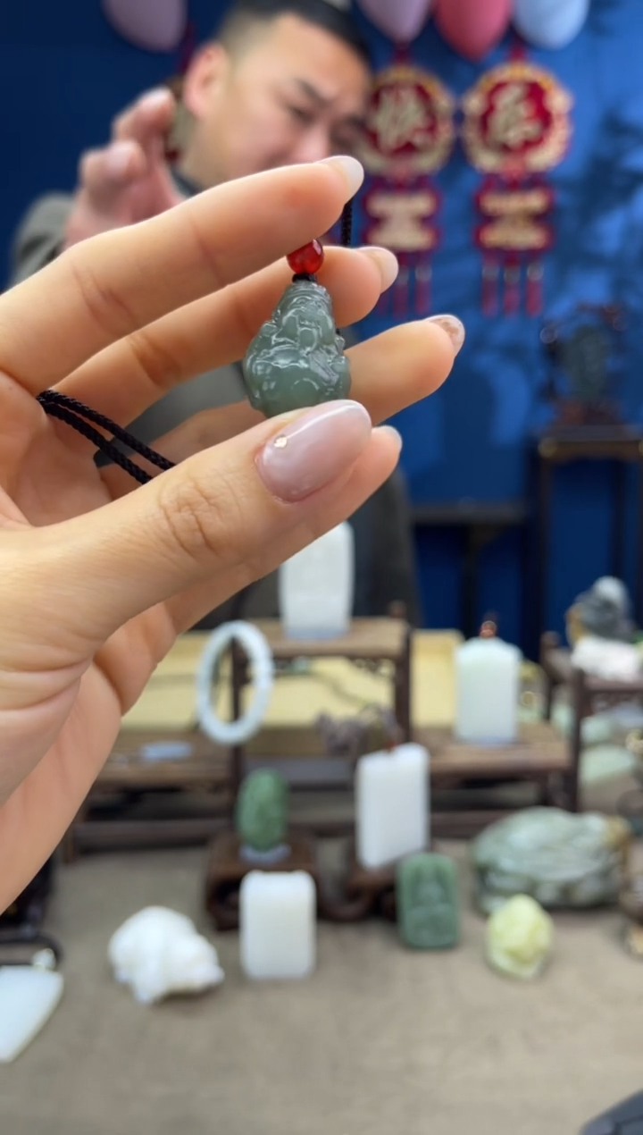 【闪购商品】和田玉颈饰未镶嵌1