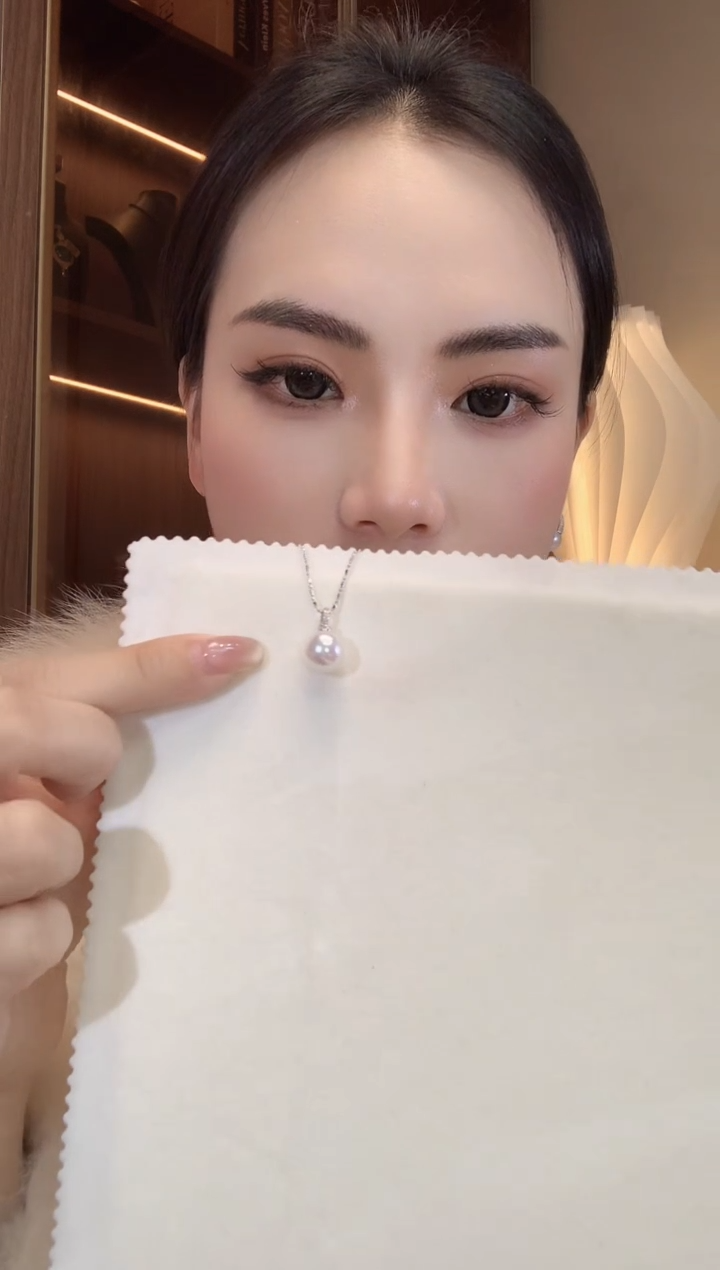 【闪购商品】海水珍珠吊坠(不含链)18K金镶嵌D27 多样性发货一件