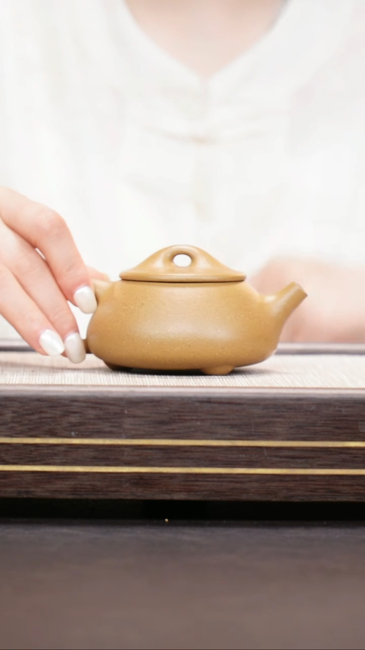 茶壶紫砂黄金段泥  满瓢