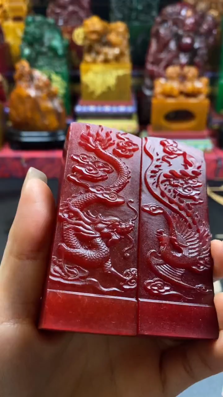 寿山石印石蜡烛红龙凤对章