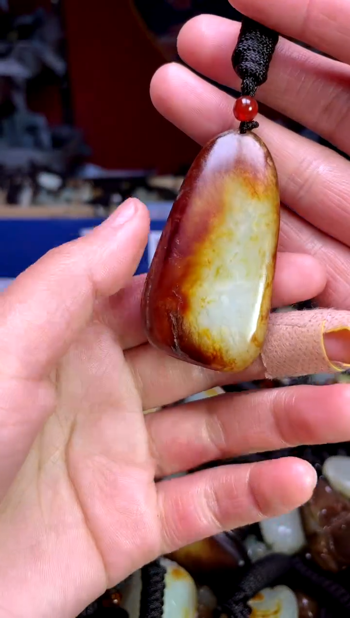 【闪购商品】和田玉颈饰未镶嵌1