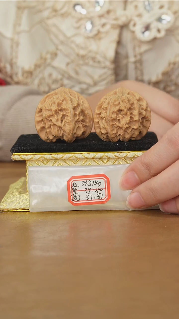 把件文玩核桃马蹄微修