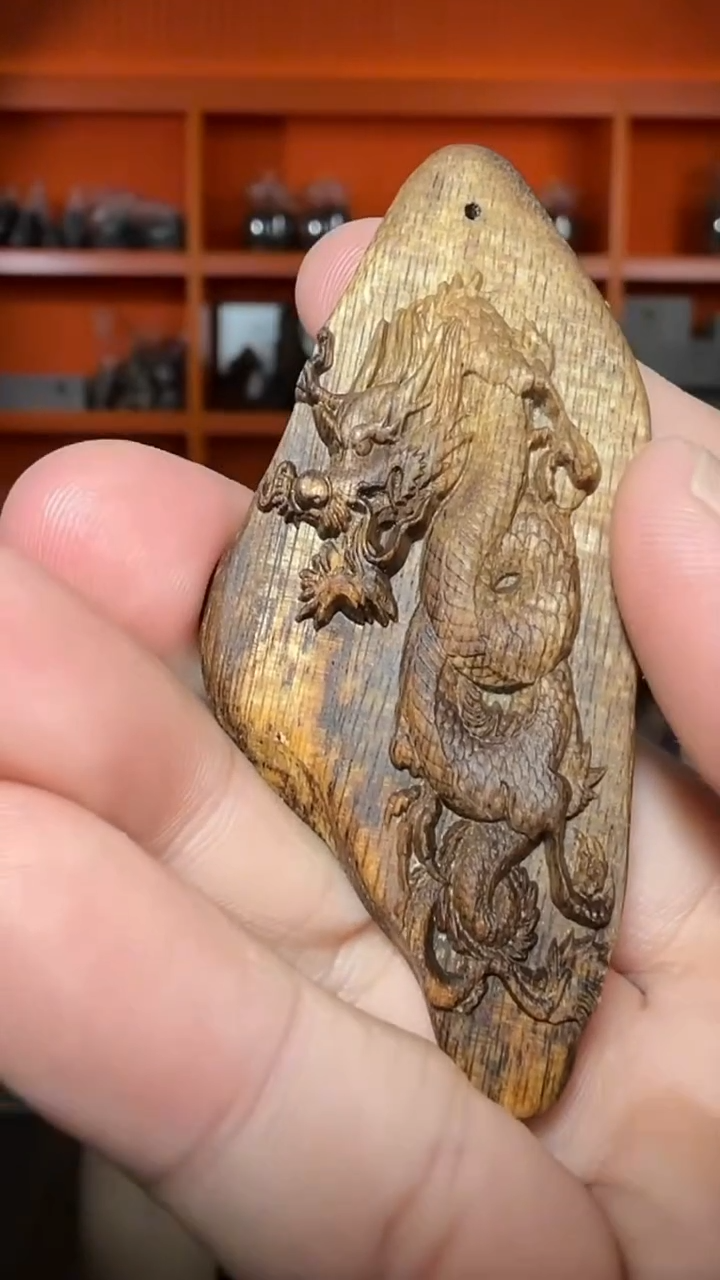 沉香吊坠281号生肖龙多样性发一