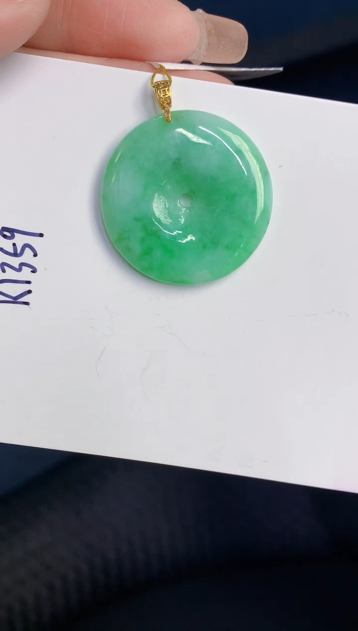 颈饰未镶嵌翡翠缅甸天然翡翠A货