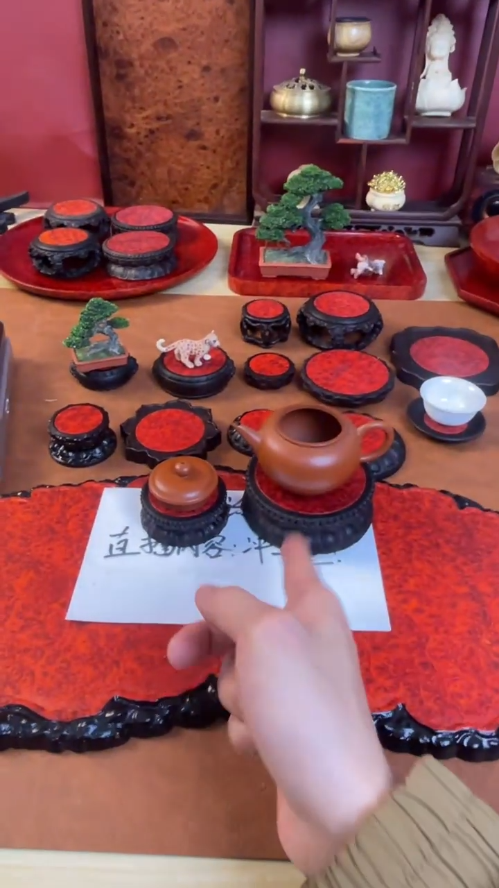 【闪购商品】东非黑黄檀（紫光檀）木艺大，小莲花底座一套