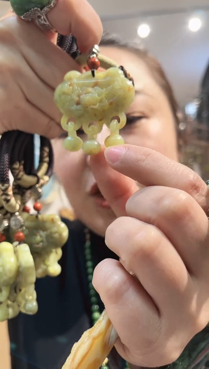 【闪购商品】岫玉颈饰未镶嵌吊坠多样式发货只发一个