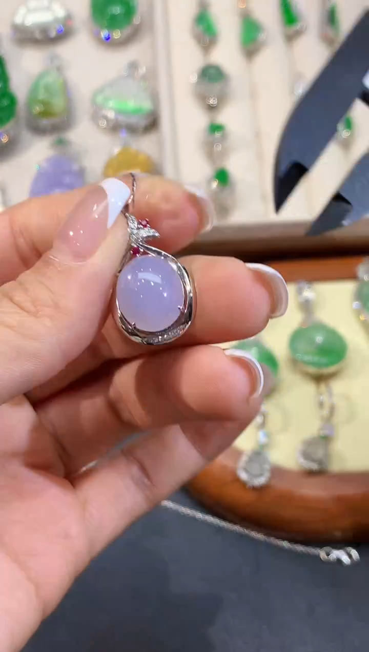 【闪购商品】翡翠吊坠(不含链)18K金镶嵌L0672多样性发其一