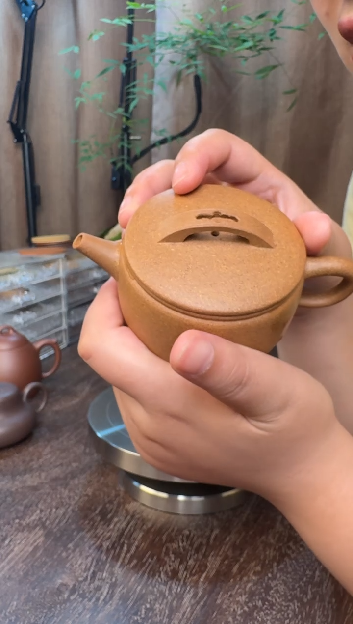 汉瓦壶-半手工制作（宝山降坡泥-30目）容量：125CC