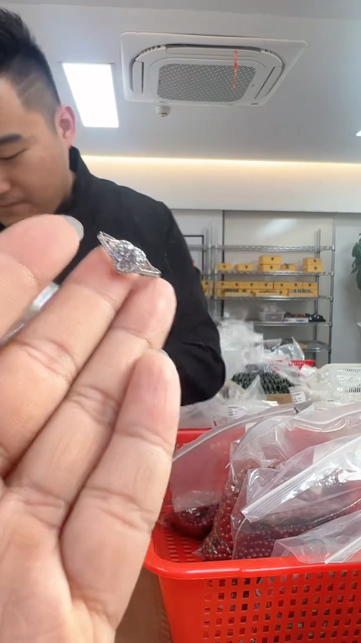 【闪购商品】查罗石戒指合金戒指