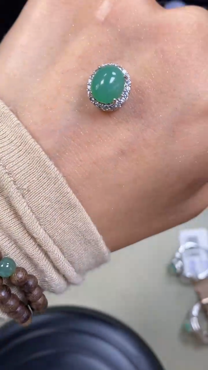 【闪购商品】翡翠戒指银S925镶嵌9514