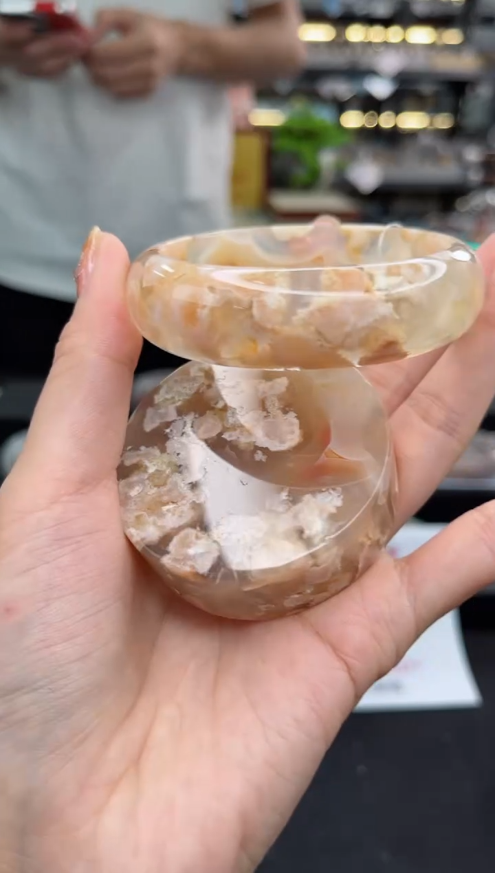 【闪购商品】石英质玉手镯未镶嵌58圈口（赠品镯心）6687255